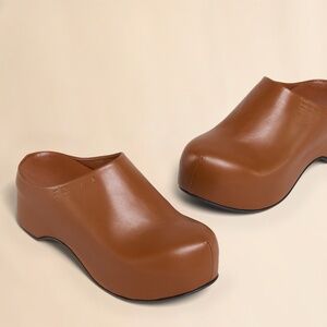 Marni Sabot Blogs, 39